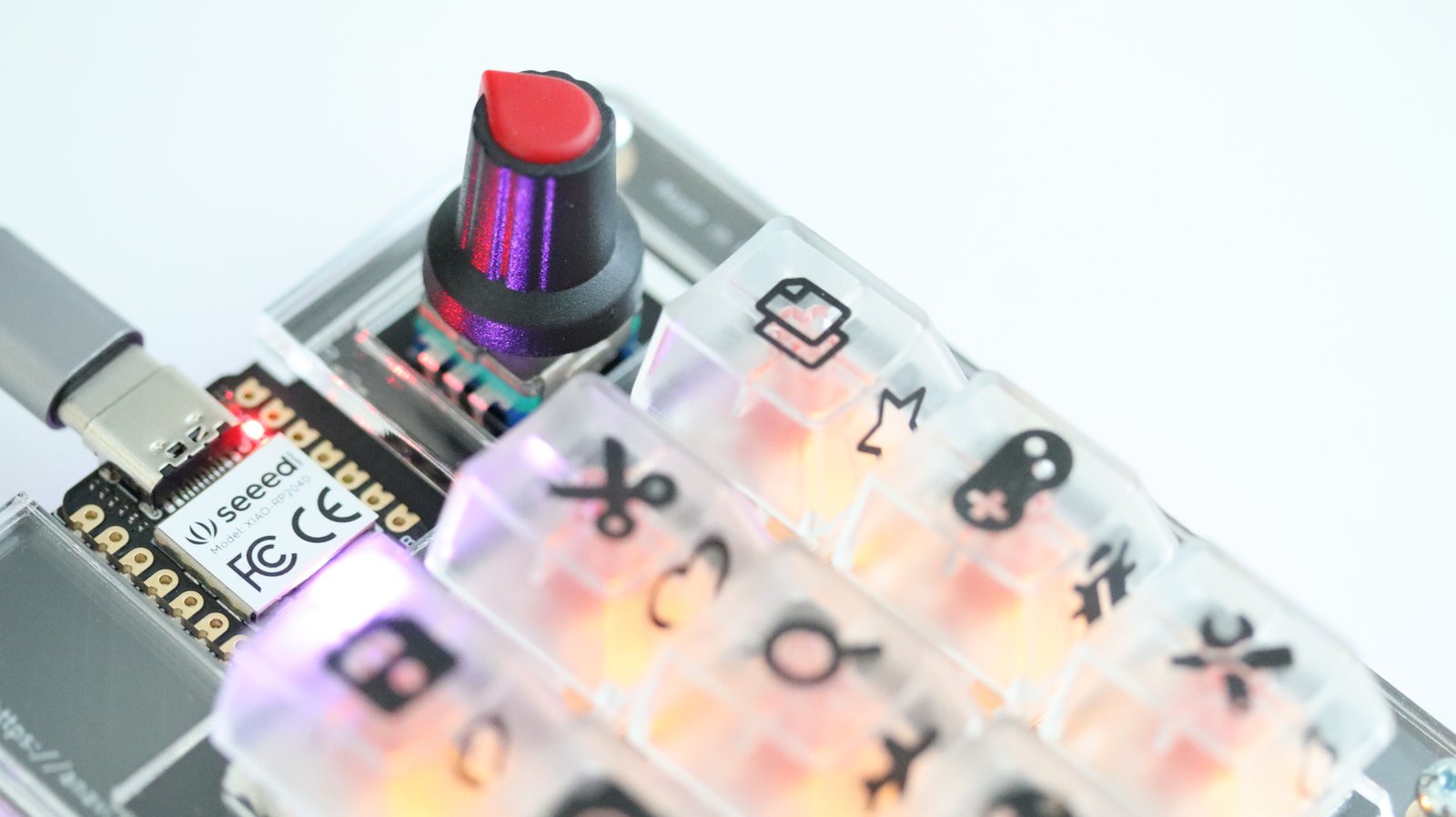 ANAVI Macro Pad 10 closeup