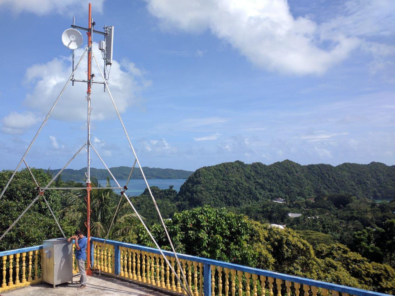 Fairwaves network deployment
