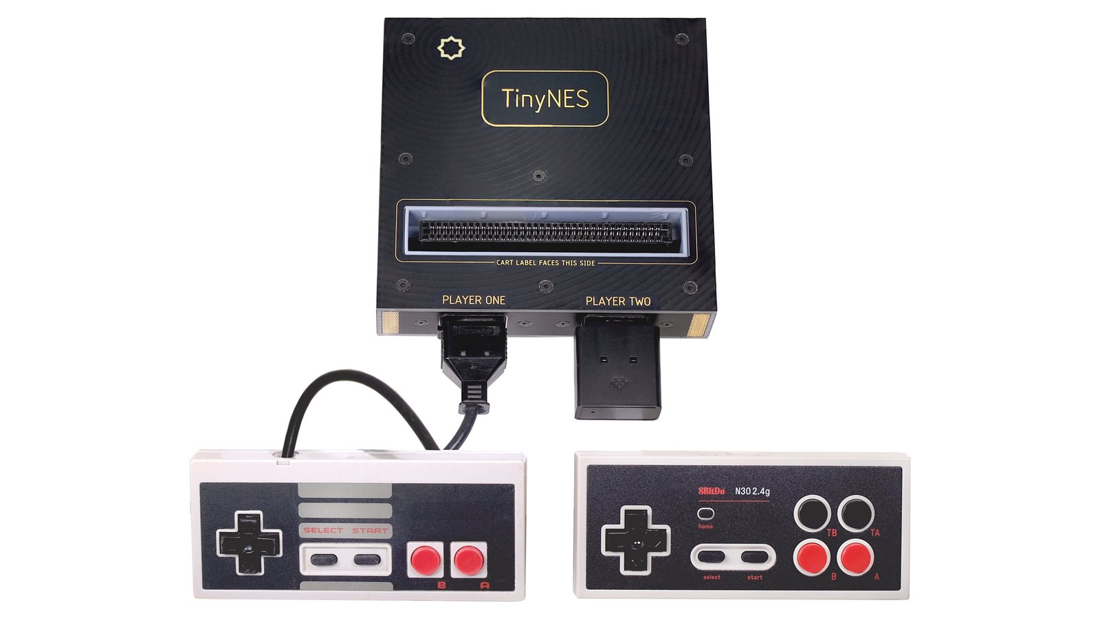 Tiny NES has tiny cord, great graphics