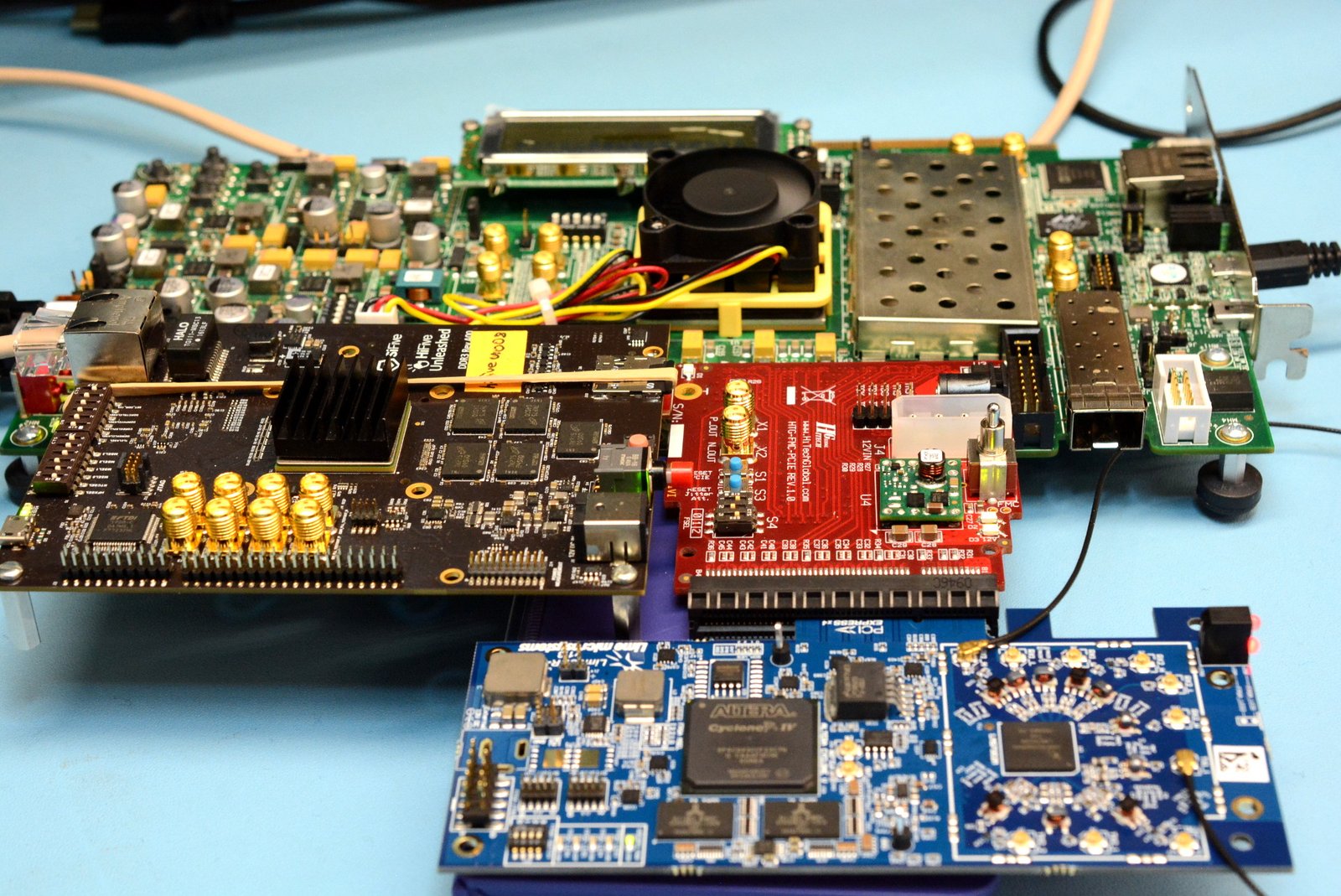 HiFive Unleashed and LimeSDR
