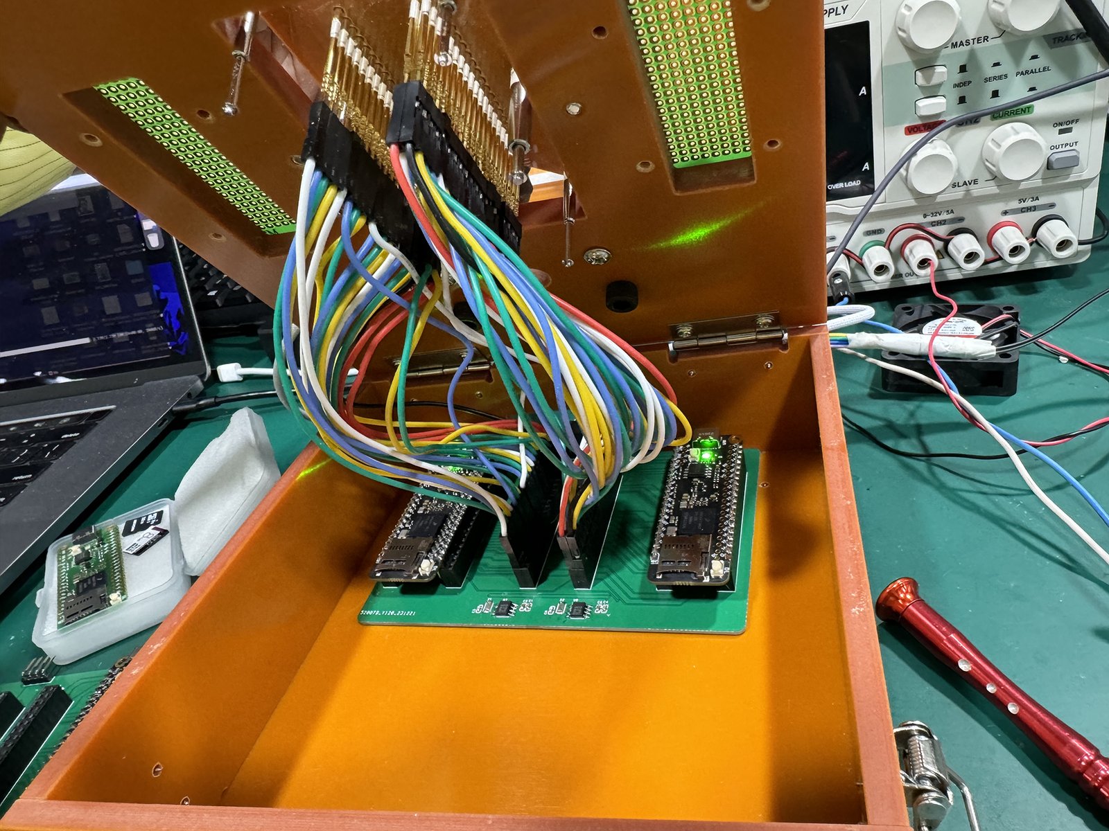 SwiftIO Playground