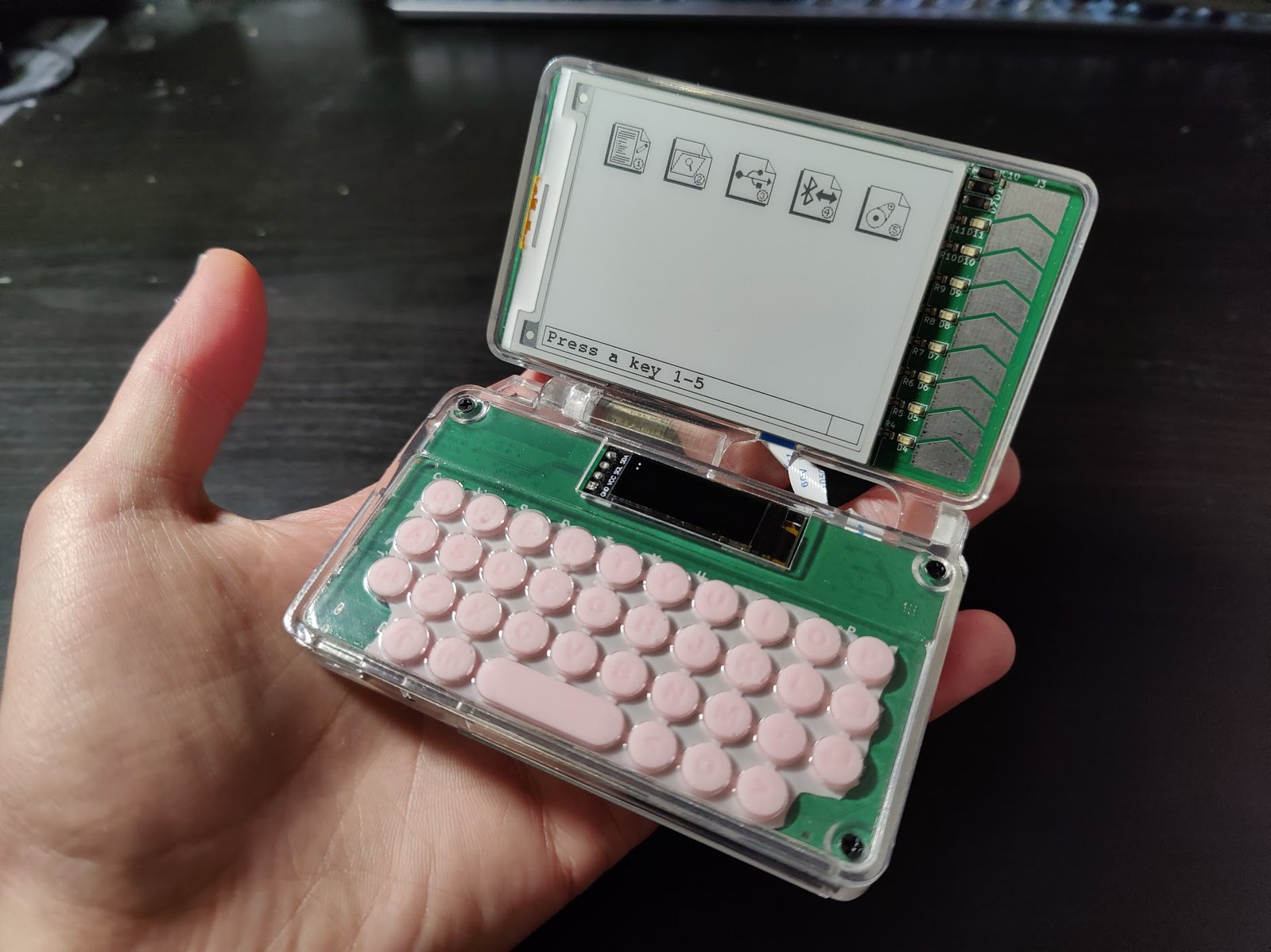 The E-Ink PDA