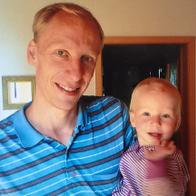Robert Poser headshot