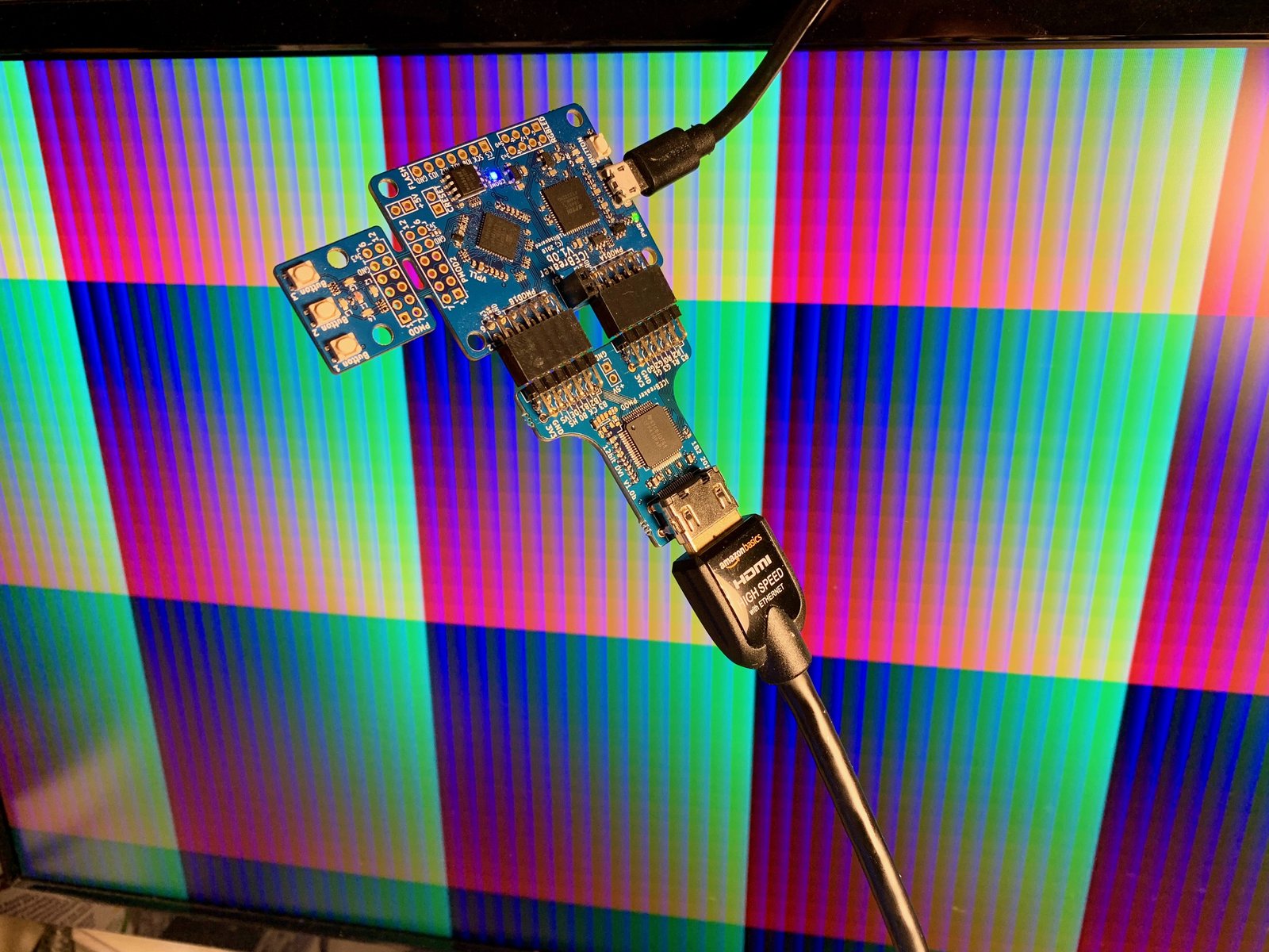 iCEBreaker FPGA image