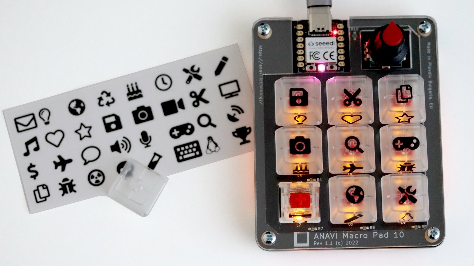 ANAVI Macro Pad 10 & Knobs are Funded!