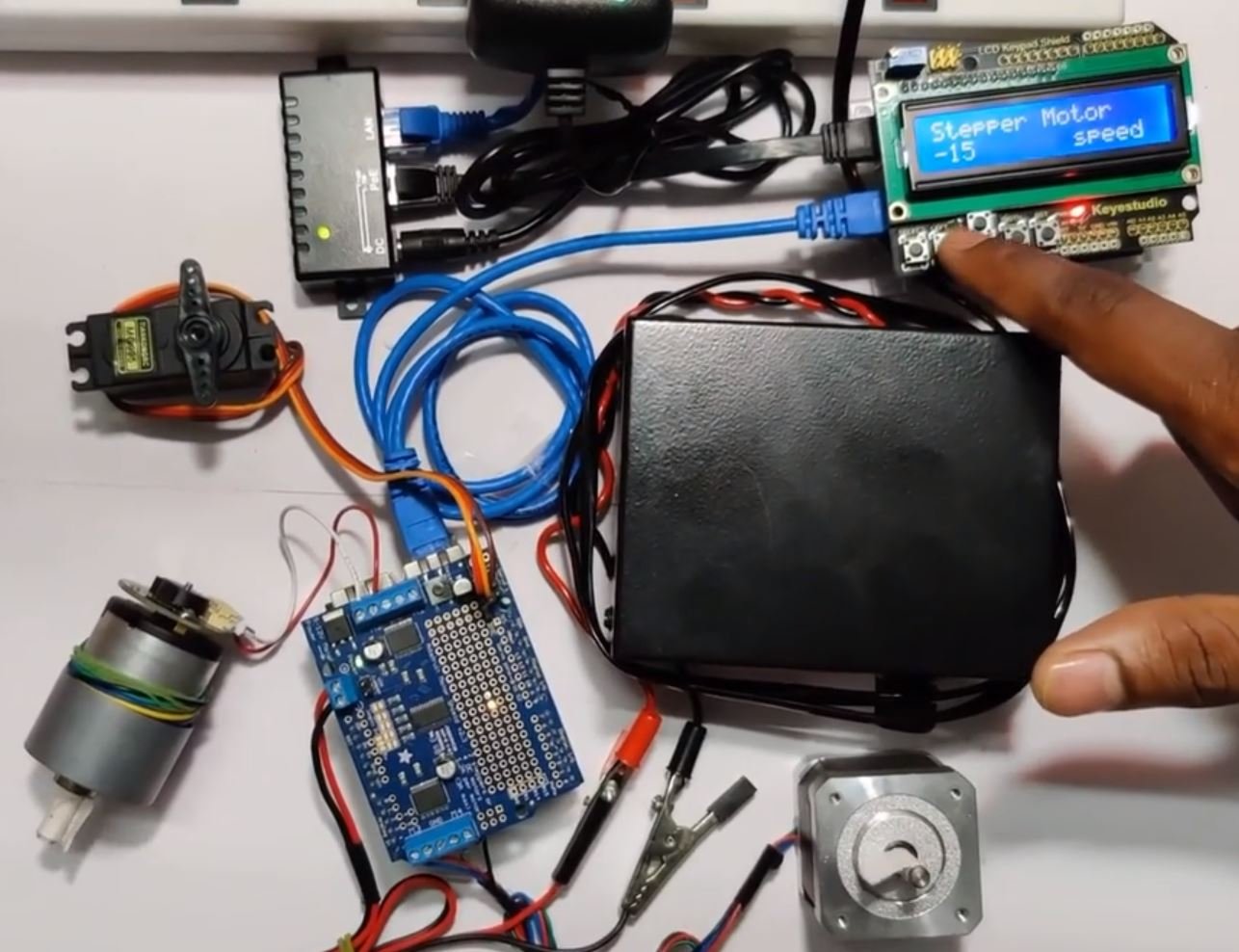 Tutorial: EASE with LCD and Motor Shield