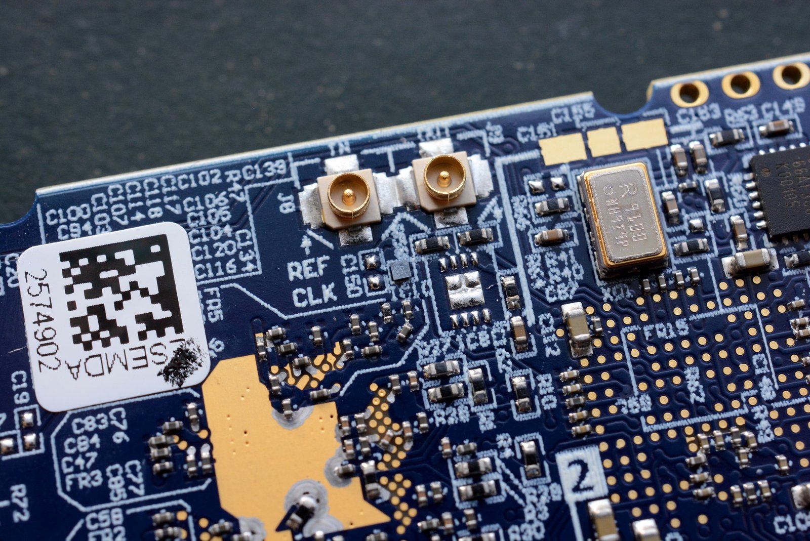 LimeSDR MIni v1.0 External Clock Connectors