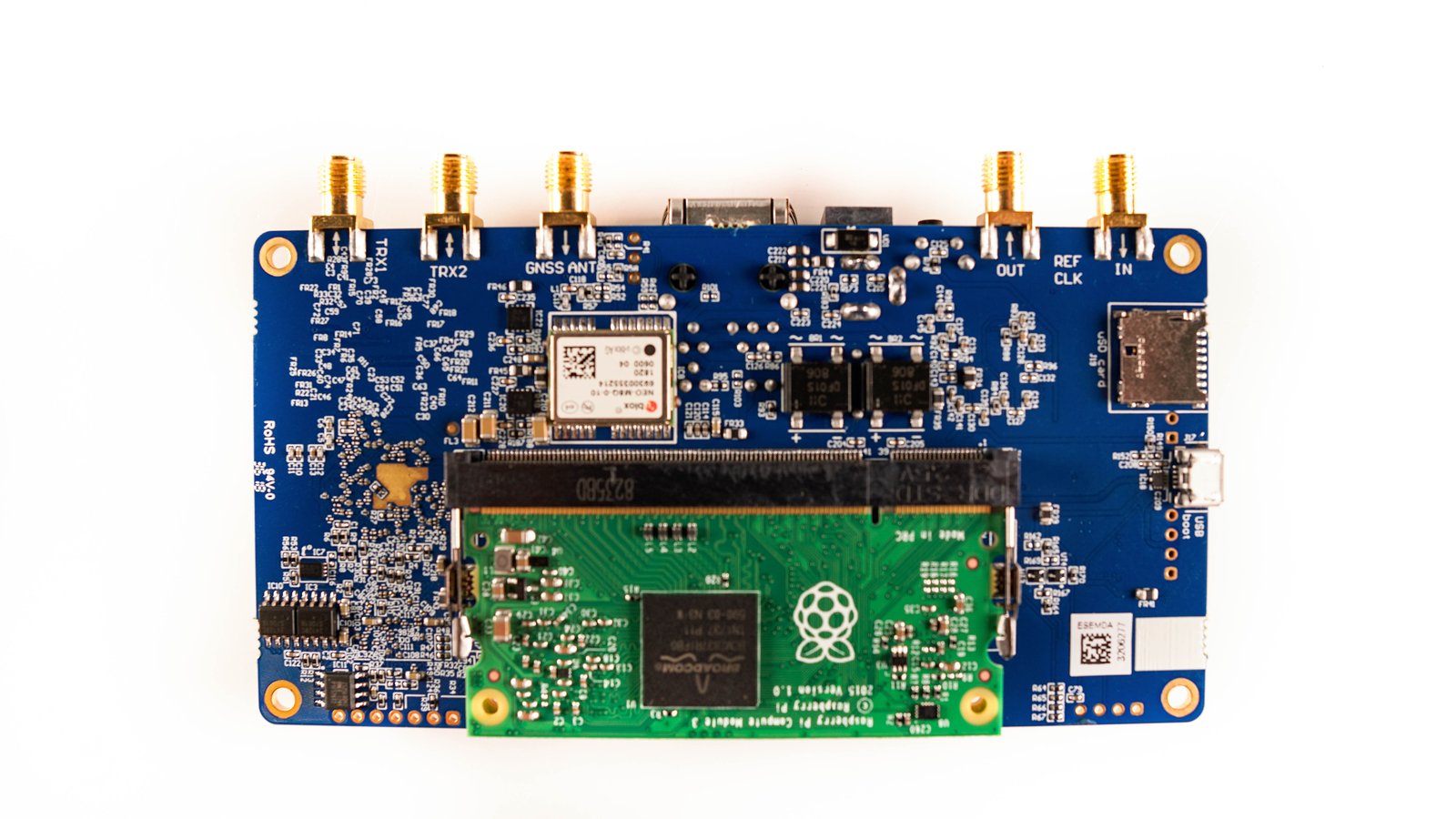 LimeNET Micro with Raspberry Pi Compute Module (bottom)