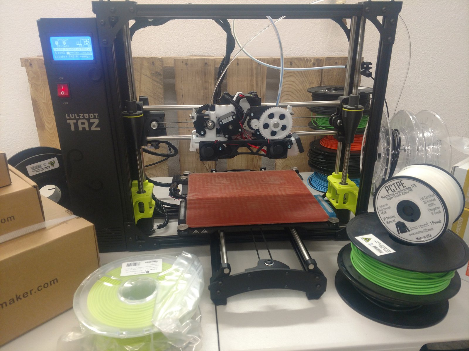 The Twoolhead can print with nearly any material.