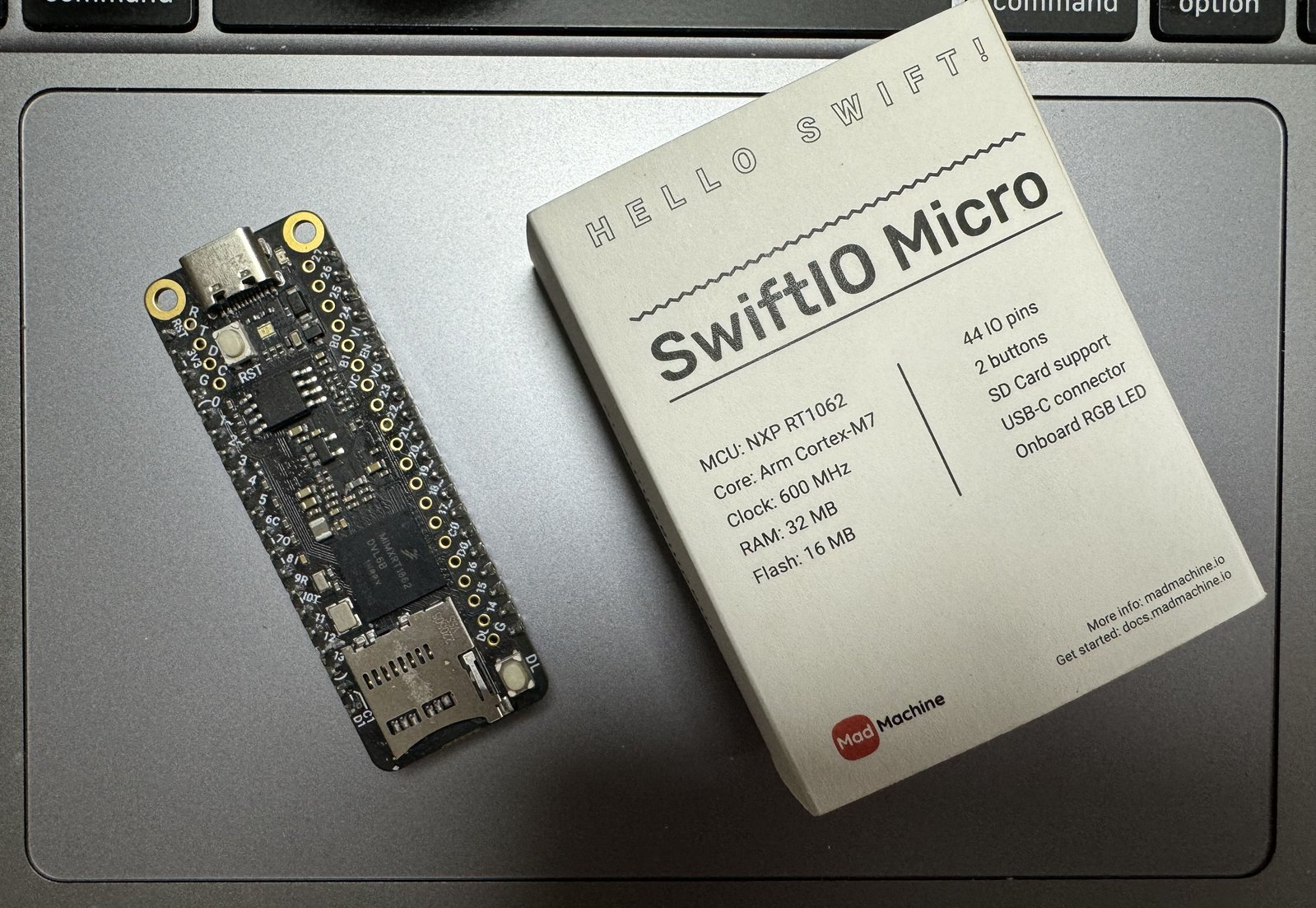 SwiftIO Playground