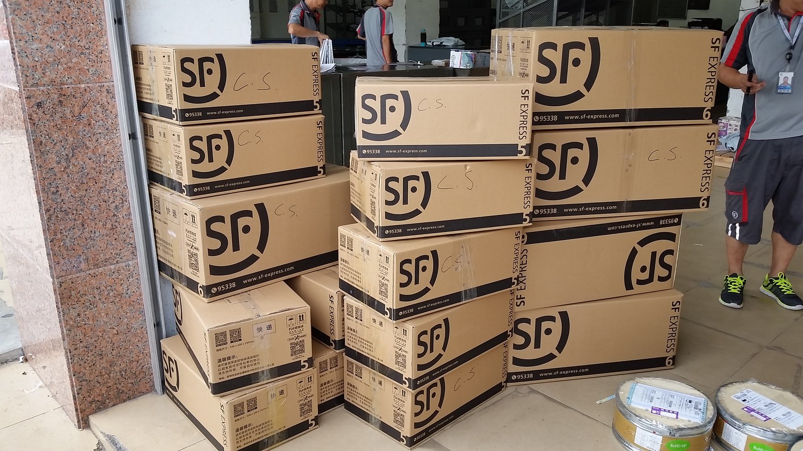 Boxes filled with NiuBi PC1s